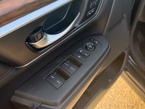 Used 2018 Honda CR-V EX-L image 15