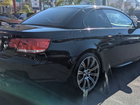 Used 2010 BMW M3 Convertible image 26