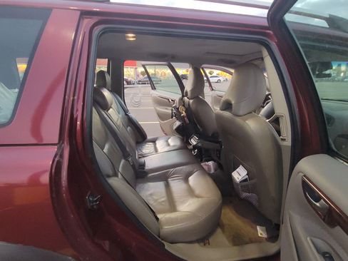 Used 2006 Volvo XC70 Ocean Race Edition image 11