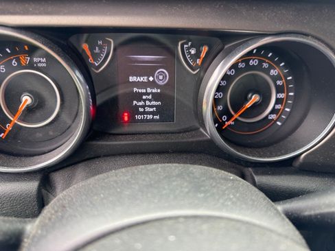 Used 2018 Jeep Wrangler Unlimited Sport S AWD/4WD image 8