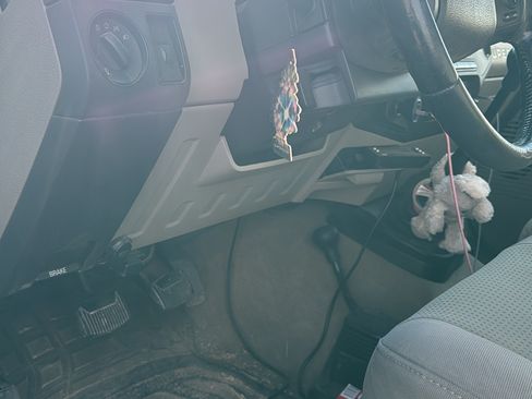 Used 2008 Ford F350 XLT image 12