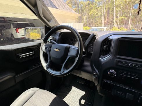 Used 2022 Chevrolet Silverado 1500 Custom w/ LPO, Dark Essentials Package image 6