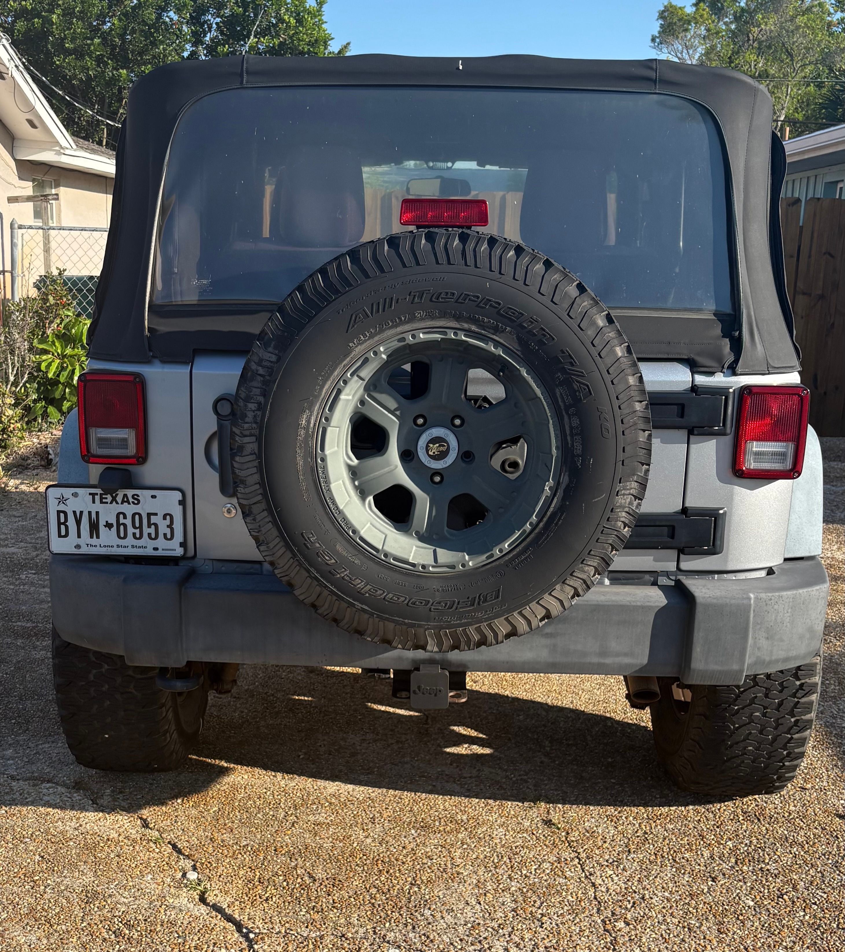 Used 2013 Jeep Wrangler Sport AWD/4WD image 6