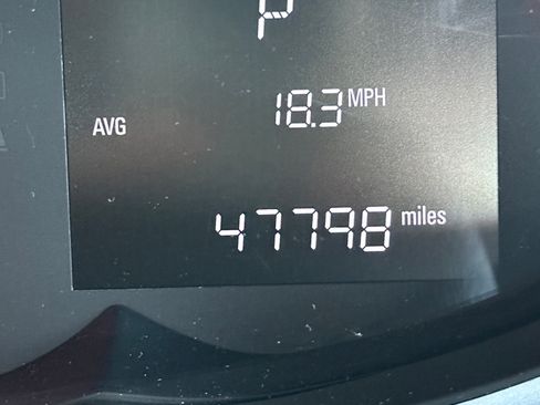 Used 2017 Chevrolet Sonic LT image 6