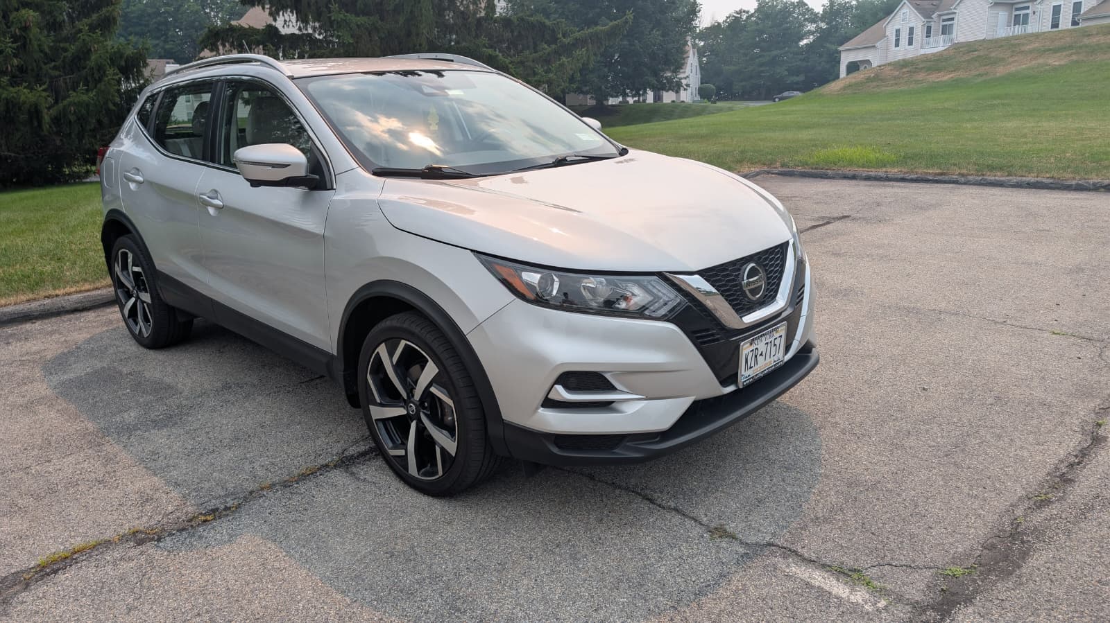 Used 2020 Nissan Rogue Sport SL AWD/4WD image 5
