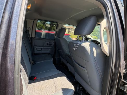 Used 2018 RAM 1500 Big Horn AWD/4WD image 10