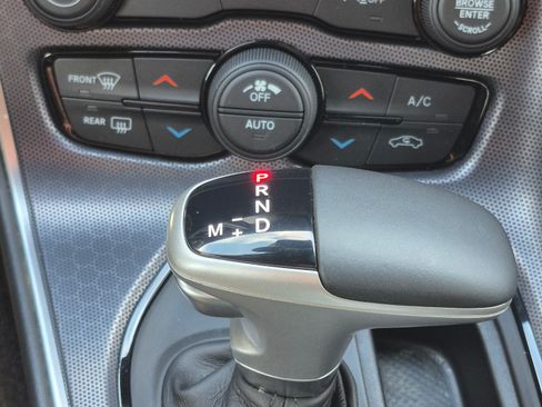 Used 2016 Dodge Challenger R/T Plus image 11