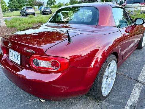 Used 2012 MAZDA MX-5 Miata Grand Touring RWD image 6