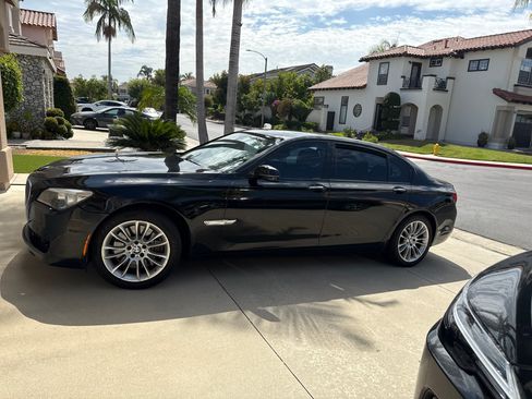 Used 2013 BMW 750Li RWD image 20