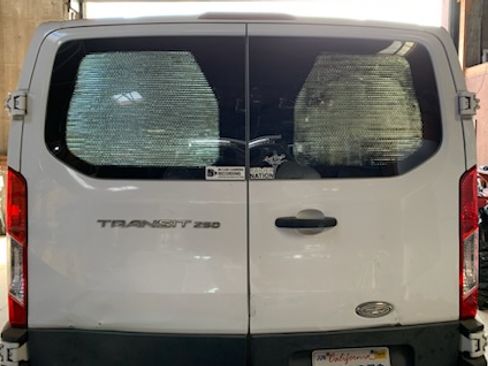 Used 2015 Ford Transit 250 130 Low Roof w/ Exterior Upgrade Package image 1