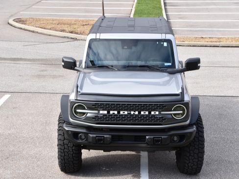 Used 2022 Ford Bronco Badlands image 23