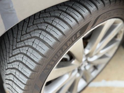 Used 2021 MAZDA MAZDA3 s image 15