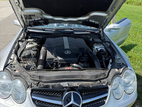 Used 2004 Mercedes-Benz SL 500 image 16