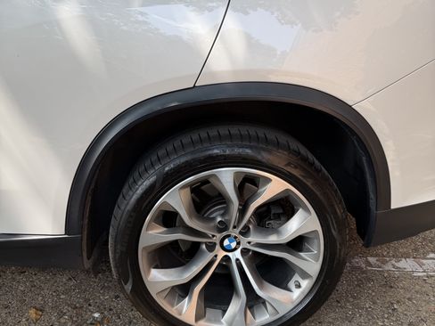 Used 2018 BMW X5 xDrive50i AWD/4WD image 1