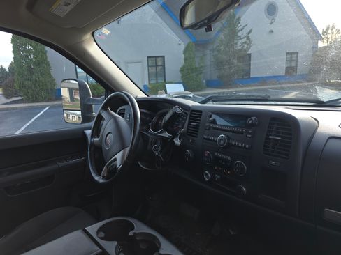 Used 2013 GMC Sierra 1500 SLE image 6