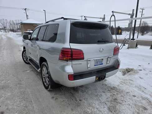 Used 2010 Lexus LX 570 570 Sport Utility 4D image 12