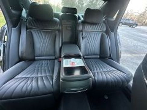 Used 2023 Genesis G90 3.5T image 18