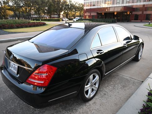 Used 2013 Mercedes-Benz S 550 image 11