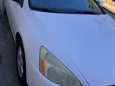 Used 2005 Honda Accord EX-L image 5