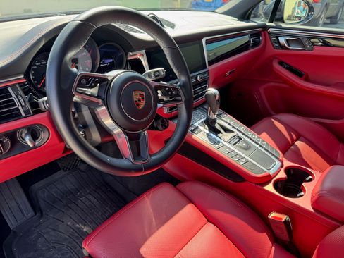 Used 2019 Porsche Macan S image 15