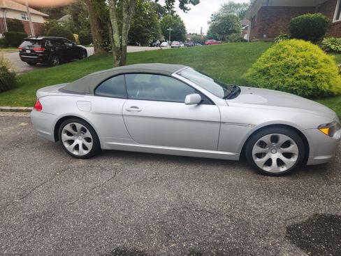 Used 2006 BMW 650i Convertible image 1