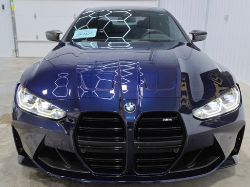 Used 2021 BMW M4 Coupe w/ M Carbon Exterior Package image 15