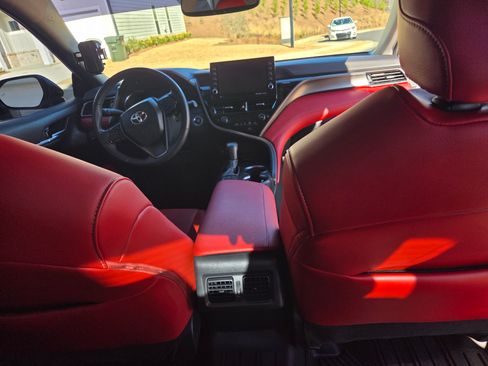 Used 2023 Toyota Camry XSE image 15