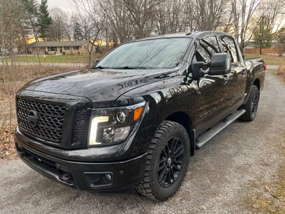 Used 2018 Nissan Titan SV