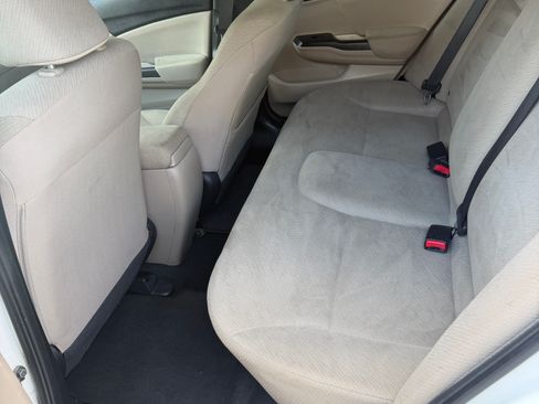 Used 2013 Honda Civic LX image 12