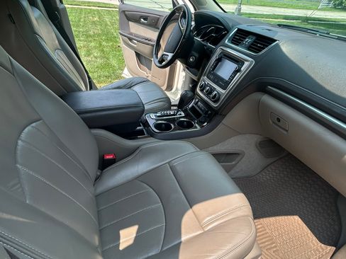 Used 2013 GMC Acadia Denali AWD/4WD image 16