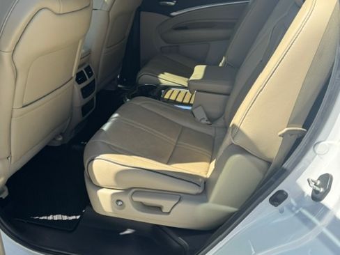 Used 2020 Acura MDX SH-AWD w/ Advance Package image 18