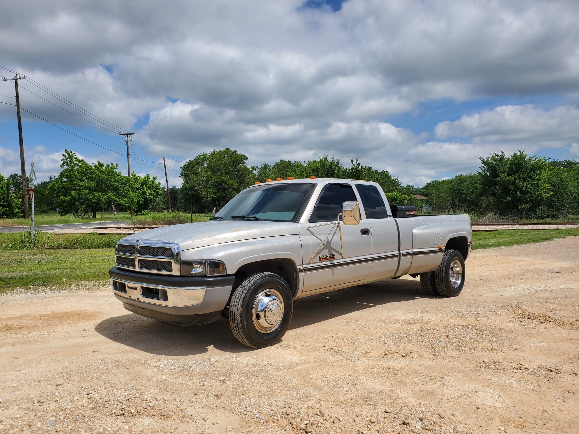 Used 1996 Dodge Ram 3500 Truck 2WD Club Cab image 9