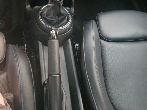 Used 2015 MINI Cooper 2-Door Hardtop FWD image 16