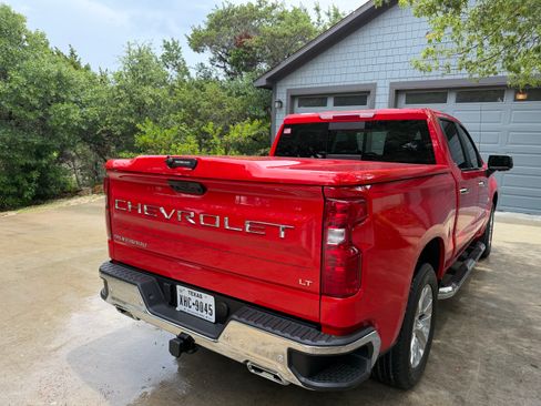 Used 2025 Chevrolet Silverado 1500 LT w/ Texas Edition Plus AWD/4WD image 5