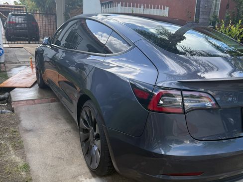 Used 2022 Tesla Model 3 Performance AWD/4WD image 5