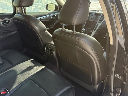 Used 2018 INFINITI Q50 Sport image 13