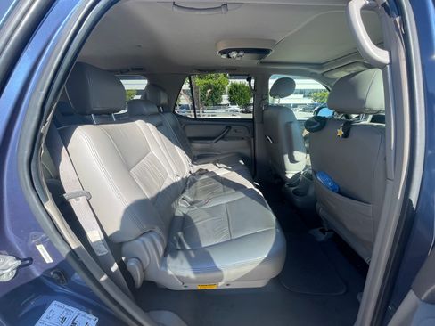 Used 2003 Toyota Sequoia SR5 image 16