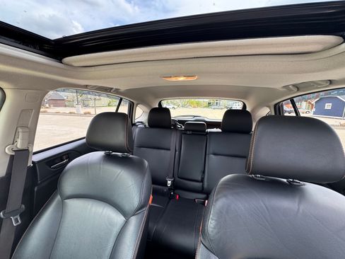 Used 2016 Subaru Crosstrek 2.0i Limited AWD/4WD image 2