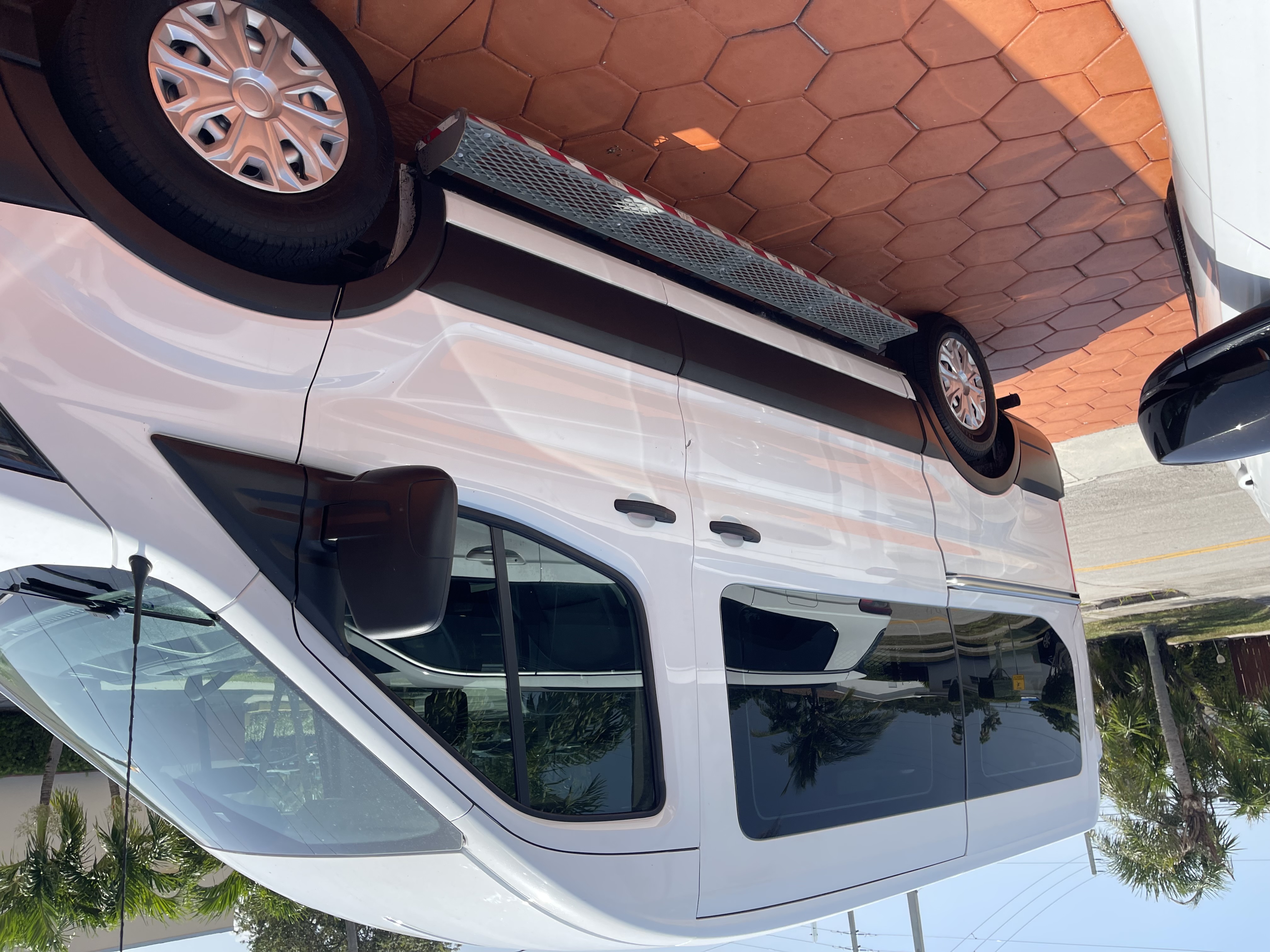 Used 2020 Ford Transit 150 XL RWD image 12
