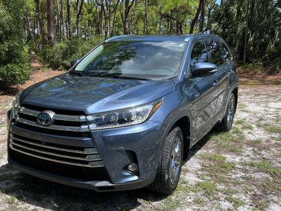 Used 2019 Toyota Highlander Limited Platinum