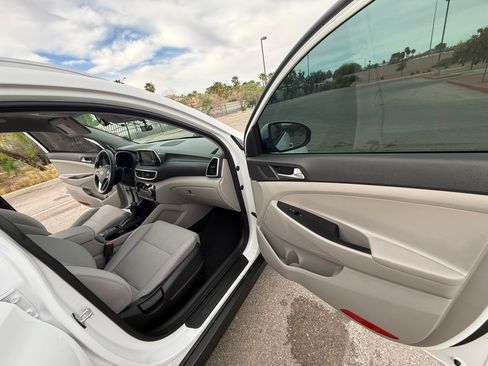 Used 2019 Hyundai Tucson Value image 17