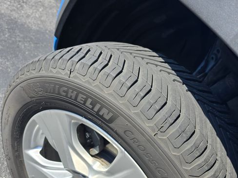 Used 2021 Toyota RAV4 LE w/ Protection Package (TMS) image 28