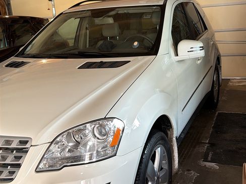 Used 2011 Mercedes-Benz ML 350 4MATIC image 2