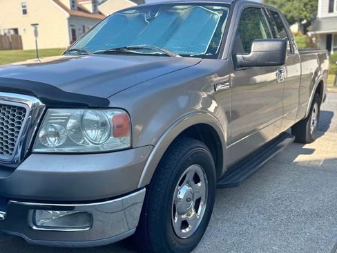 Used 2004 Ford F150 XLT RWD image 1