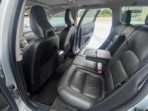 Used 2013 Volvo XC70 T6 Premier Plus AWD/4WD image 22