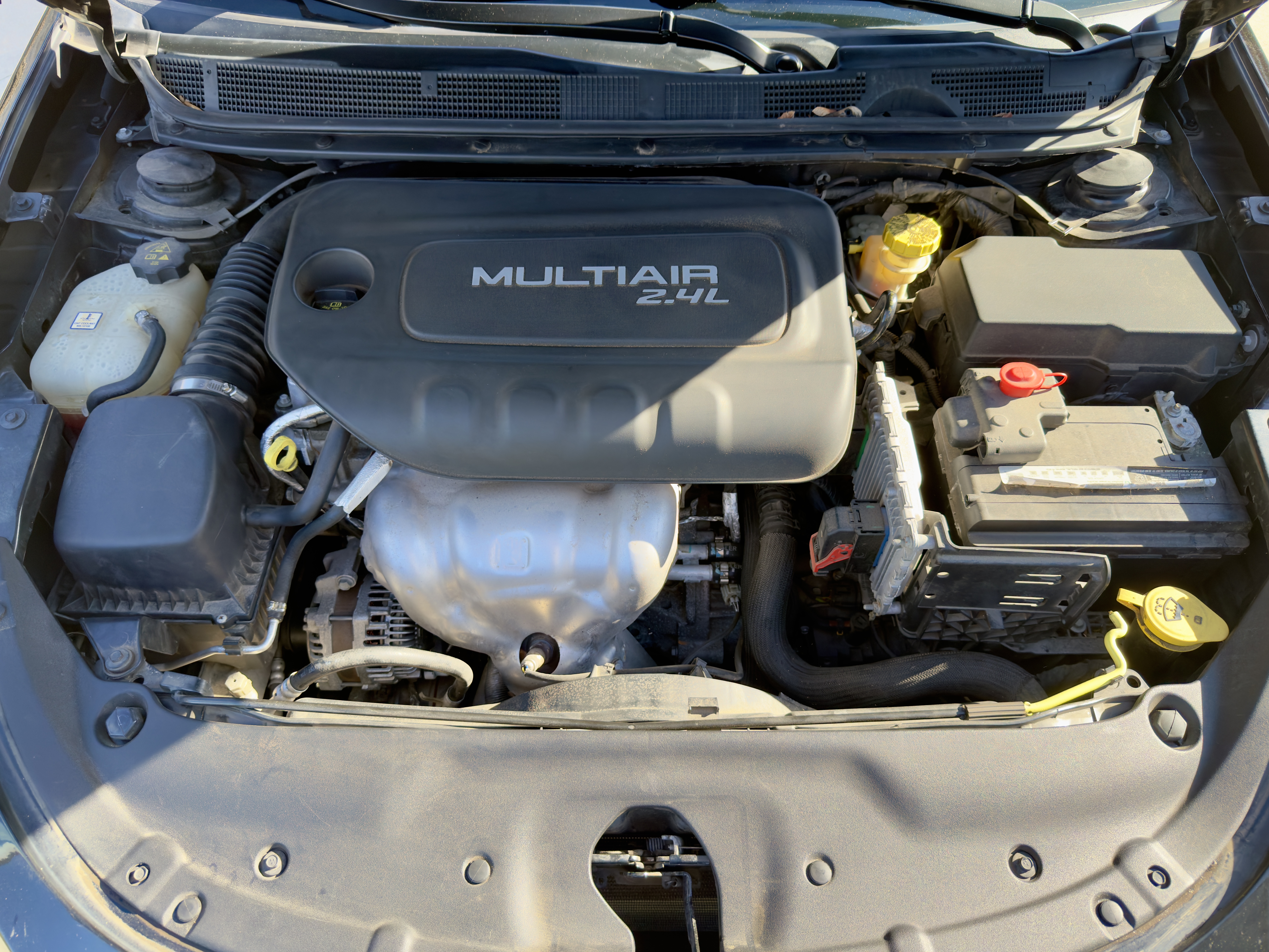 Used 2015 Dodge Dart SXT FWD image 12