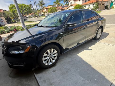 Used 2015 Volkswagen Passat 1.8T Wolfsburg Edition FWD image 4