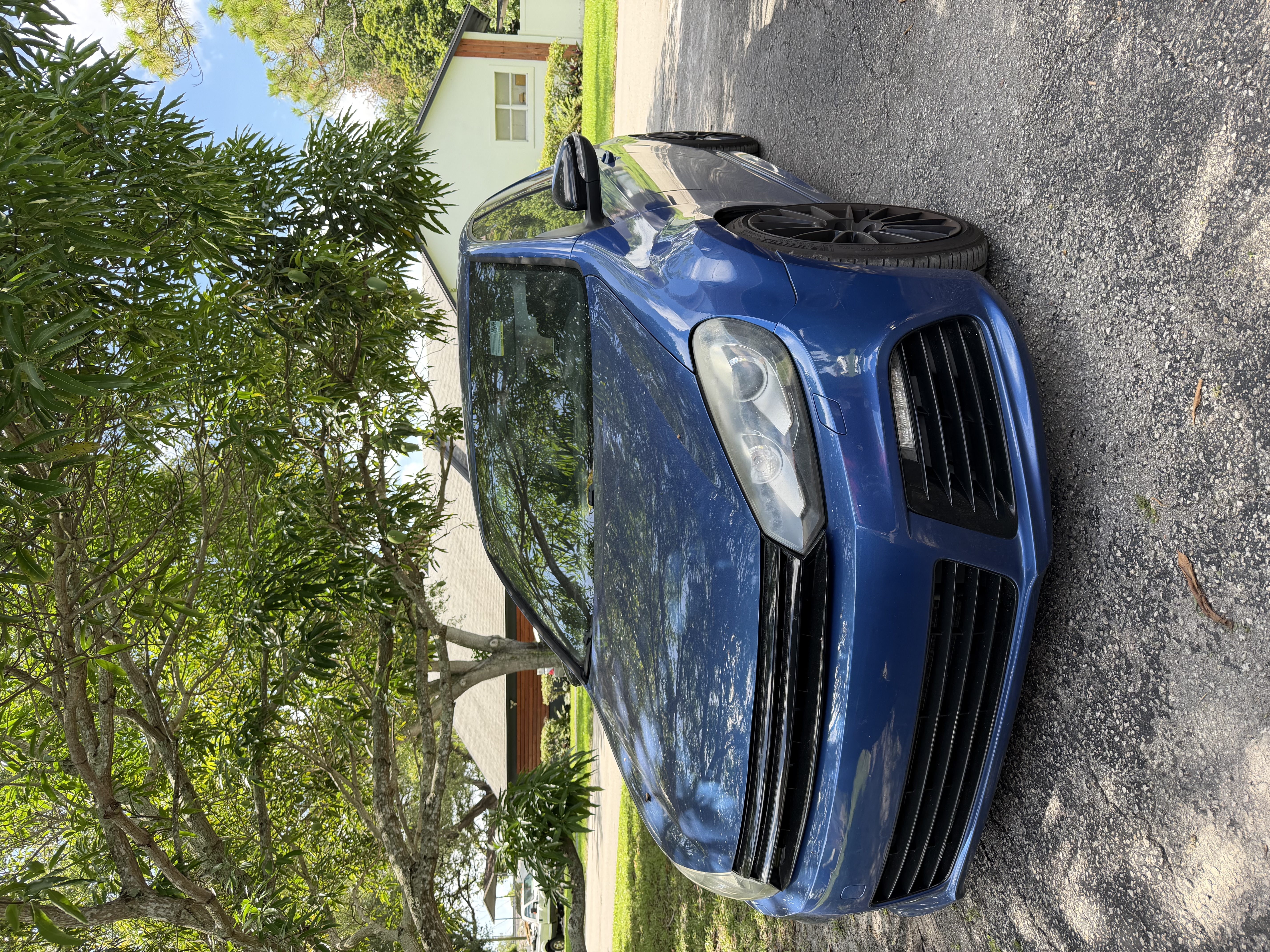 Used 2012 Volkswagen Golf R 2-Door AWD/4WD image 2