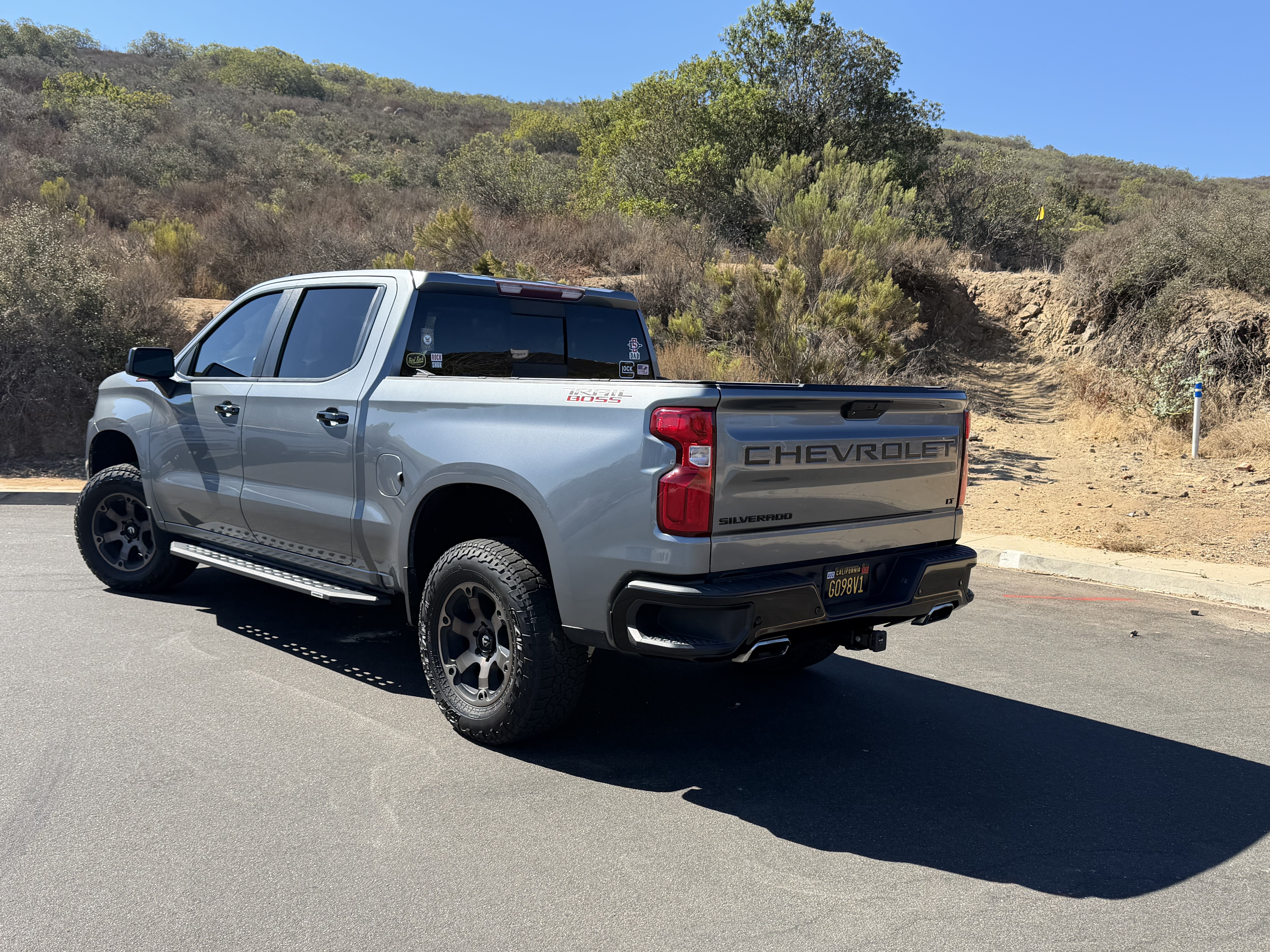 Used 2021 Chevrolet Silverado 1500 LT Trail Boss w/ Convenience Package II AWD/4WD image 4