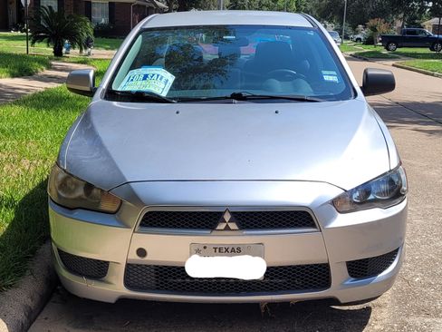 Used 2011 Mitsubishi Lancer ES image 2